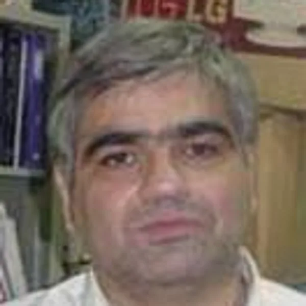 Portrait of Prof Mohammad Parnianpour